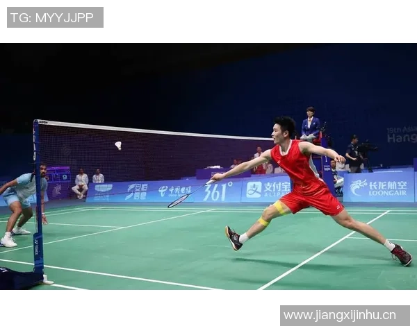 杭州羽毛球队与广州羽毛球队战术分析与赛后复盘全景解读 杭州羽毛球队与广州羽毛球队战术分析与赛后复盘全景解读