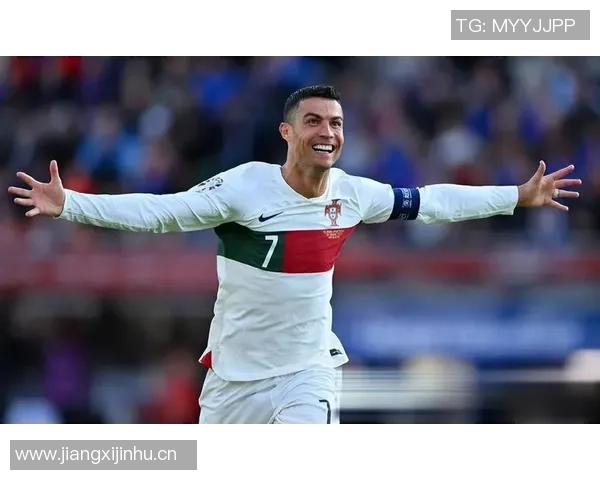 追随足球巨星C罗的足迹探索明星背后的真实故事与梦想