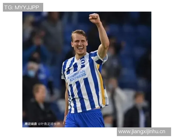 从草根到巅峰业余出身的足球明星如何逆袭成传奇