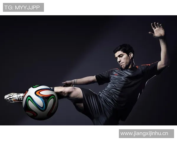 黑色头像足球明星男的魅力与风采解析,探索他们背后的故事与成就 黑色头像足球明星男的魅力与风采解析,探索他们背后的故事与成就